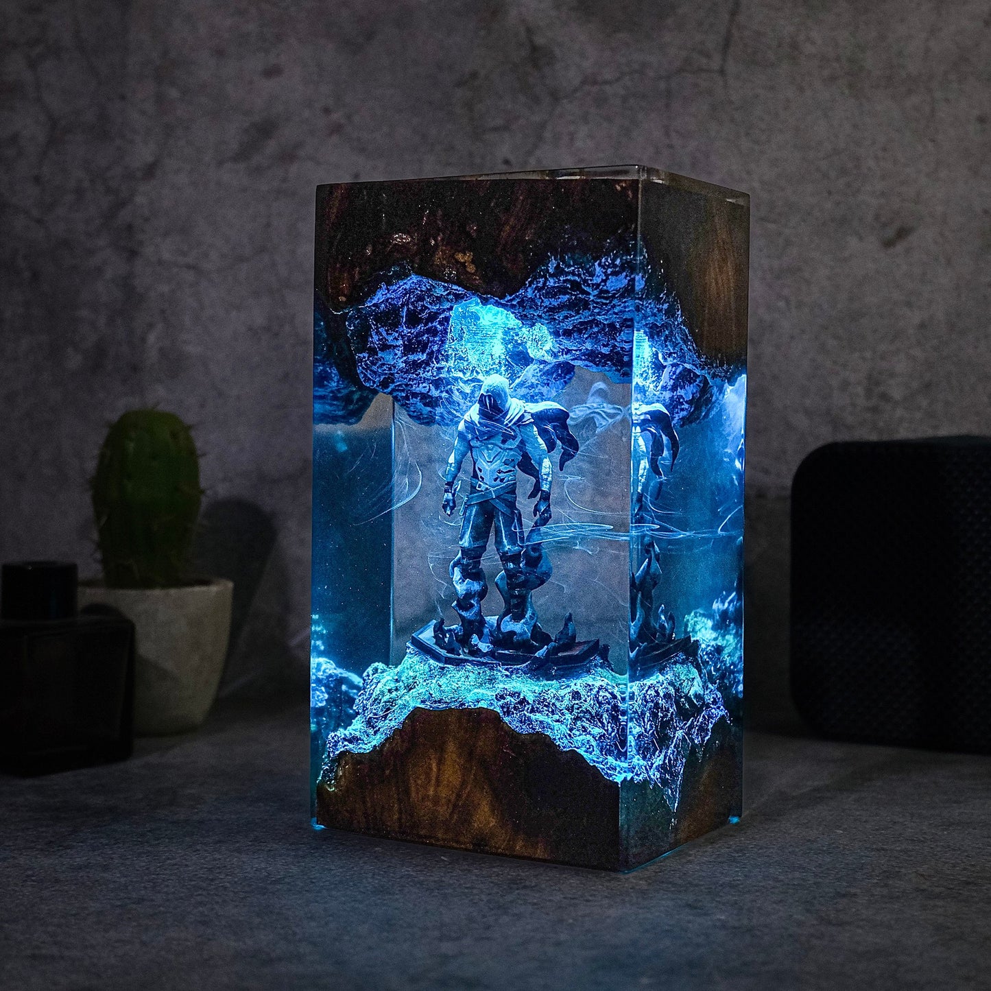 Omen Resin lamp