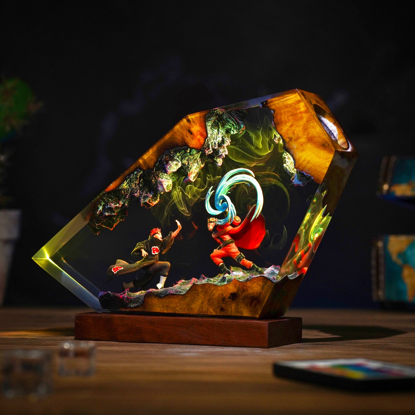 Naruto Vs Pain Resin Lamp