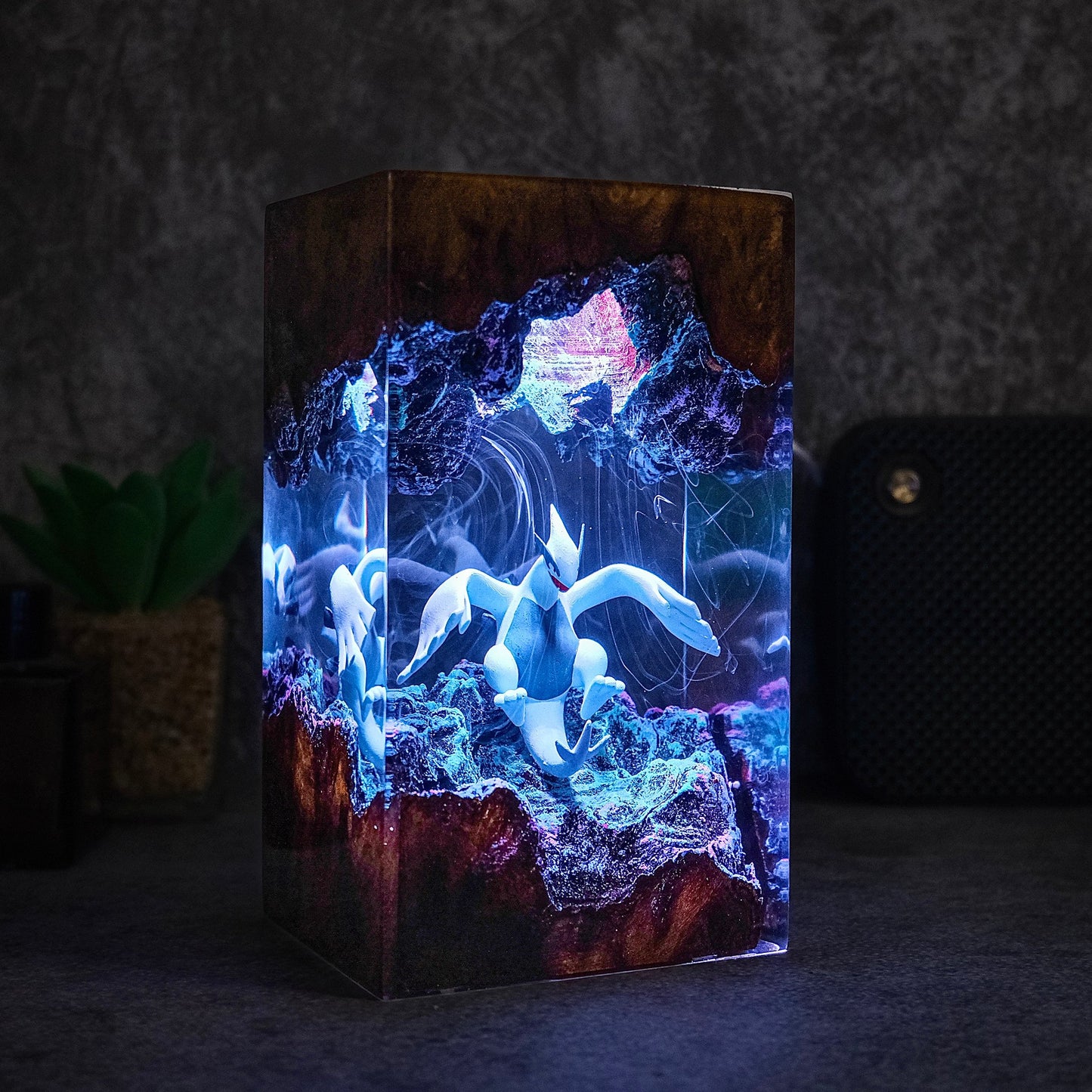 Lugia Resin lamp